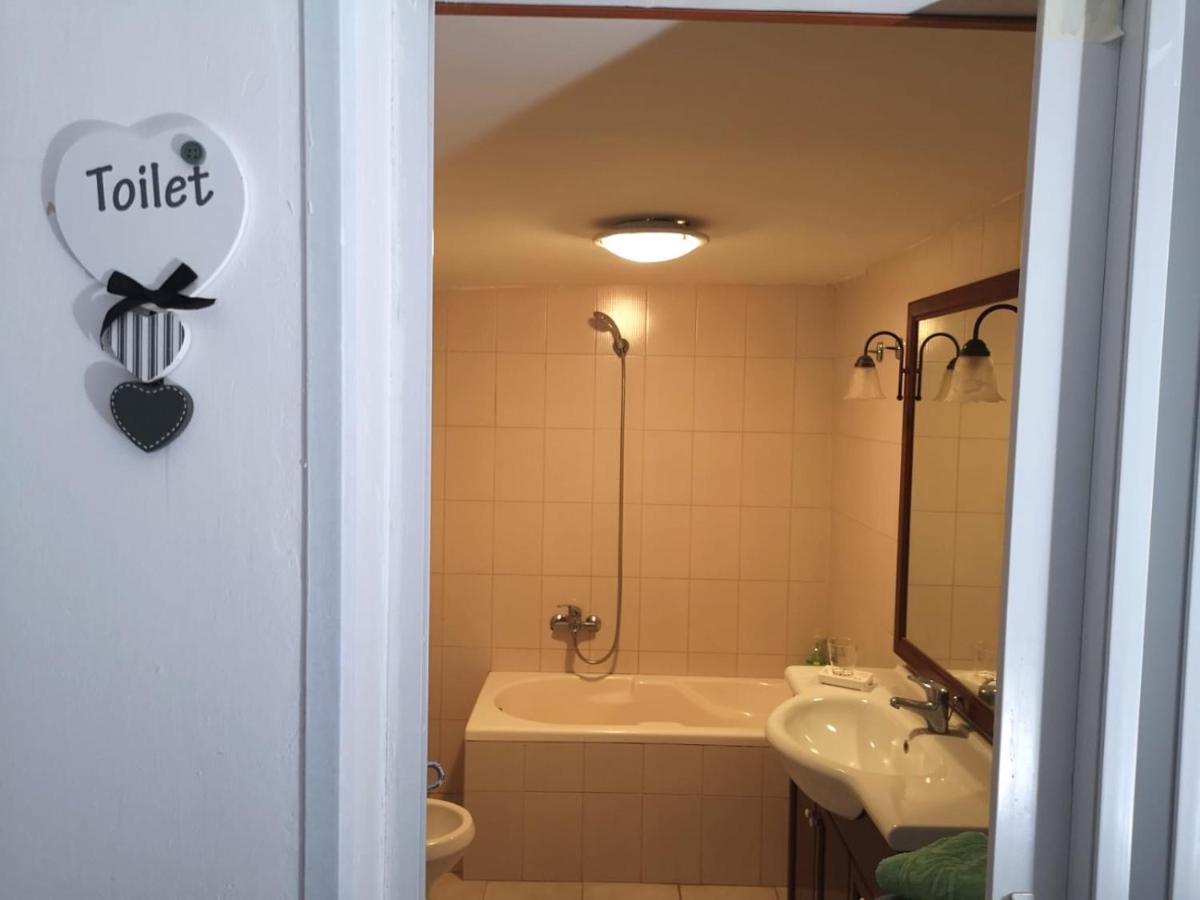 Villa Mina Con Vasca Idromassaggio Tarento Exterior foto